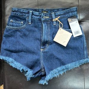 Lee size 25 (like 2) NWT high waisted jean shorts